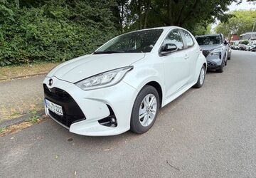 Mazda 2 Hybrid 30.400 km 16.950 &euro; Herne 44651