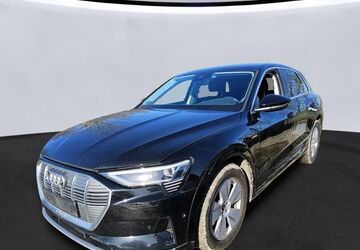 Audi e-tron 92.169 km 29.785 &euro; Hagen 58091