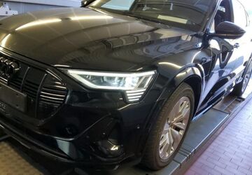 Audi e-tron 40.742 km 42.843 &euro; Hagen 58091