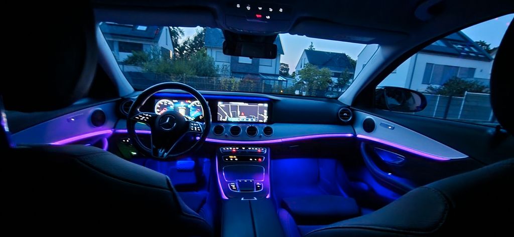 Mercedes-Benz E 300 59.500 km 29.900 &euro; Herne 44652