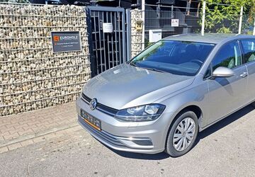 VW Golf 138.776 km 11.876 &euro; Hagen 58099
