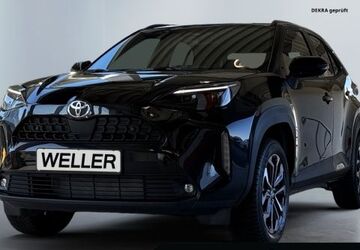 Toyota Yaris Cross 2.305 km 29.370 &euro; Dortmund 44143