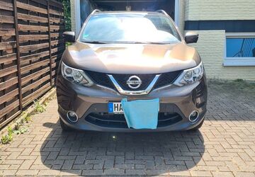 Nissan Qashqai 24.000 km 12.850 &euro; Hagen 58099