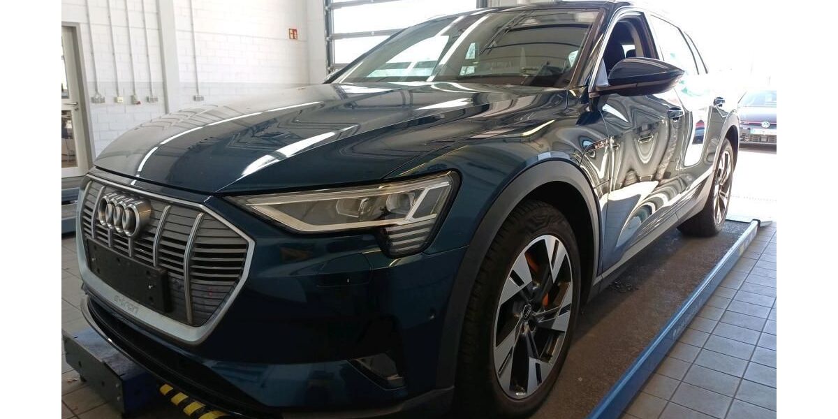 Audi e-tron 25.509 km 26.442 &euro; Hagen 58091