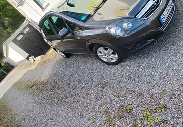 Opel Zafira 234.000 km 2.950 &euro; HAGEN 58089