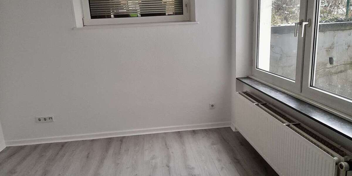 Etagenwohnung Wuppertal Unterbarmen - 2 Zimmer, 51 m&sup2;, 400&euro; | Angebot:27385324