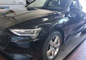 Audi e-tron 62.353 km 30.435 &euro; Hagen 58091