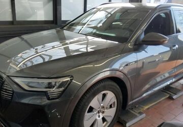 Audi e-tron 68.319 km 34.942 &euro; Hagen 58091