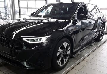 Audi e-tron 57.042 km 35.683 &euro; Hagen 58091