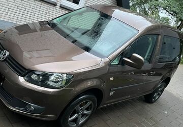 VW Caddy 280.000 km 9.500 &euro; Waltrop 45731