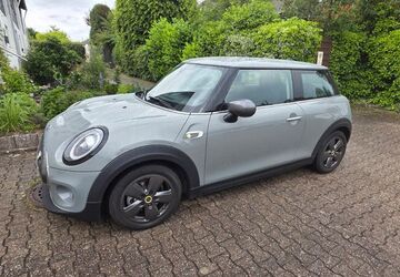 Mini Cooper SE 62.000 km 15.910 &euro; Wuppertal 42337