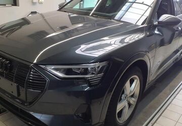Audi e-tron 54.504 km 36.641 &euro; Hagen 58091