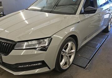 Skoda Superb 84.216 km 30.550 &euro; Hagen 58091