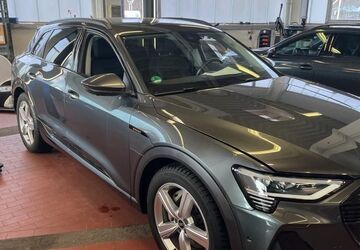 Audi e-tron 75.281 km 34.885 &euro; Hagen 58091