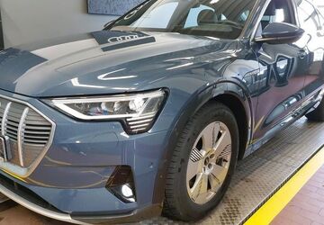 Audi e-tron 63.585 km 31.436 &euro; Hagen 58091