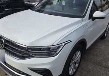 VW Tiguan 72.908 km 21.609 &euro; Hagen 58091