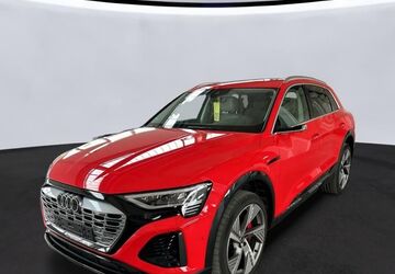 Audi Q8 e-tron 44.871 km 52.537 &euro; Hagen 58091