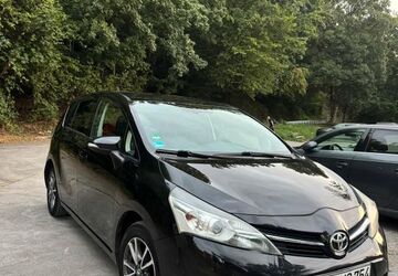 Toyota Verso 269.000 km 4.500 &euro; Hattingen 45529