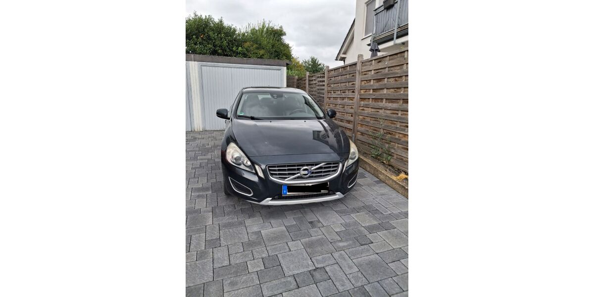 Volvo S60 191.211 km 6.200 &euro; Hagen 58093