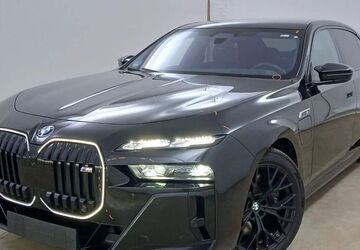 BMW M760 49.100 km 94.010 &euro; Hagen 58091