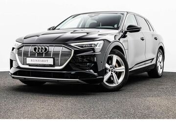 Audi e-tron 45.664 km 27.241 &euro; Hagen 58091