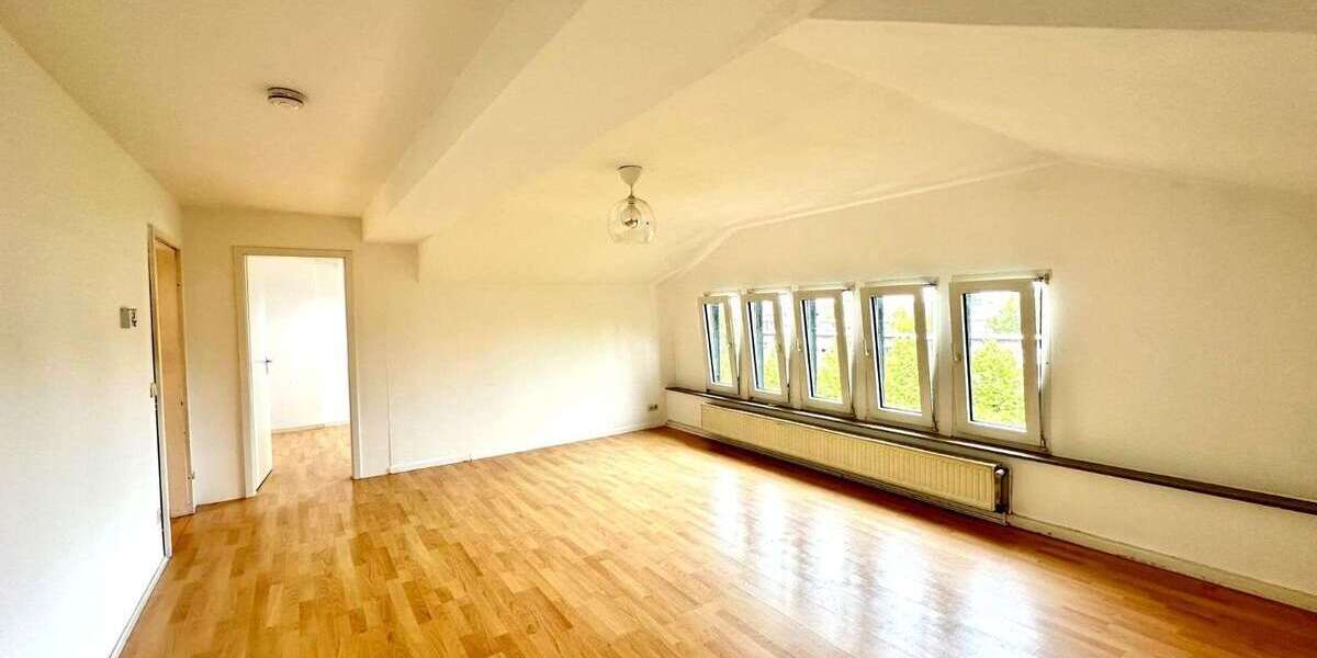 Etagenwohnung Dortmund Innenstadt Ost - 4 Zimmer, 87 m&sup2;, 710&euro; | Angebot:27029861